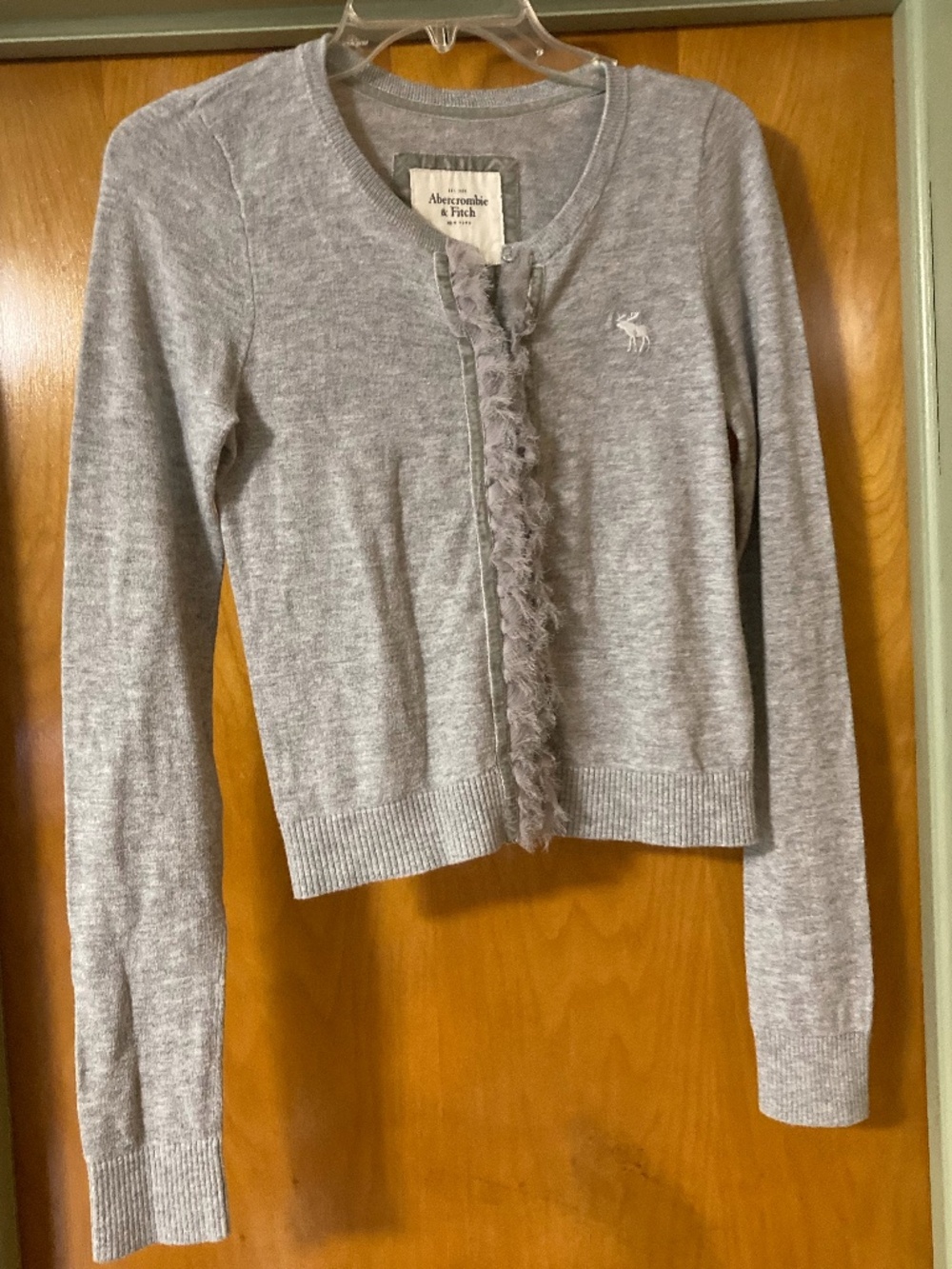 Y2K 2006-2010 Abercrombie & Fitch Gray Cardigan Sweater Moose Logo Medium